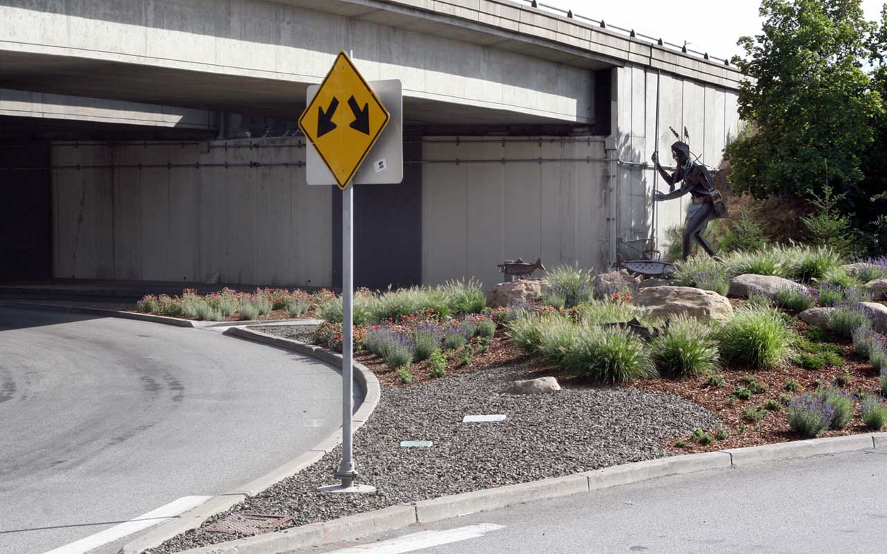 I-90 and Division Gateway Artwork