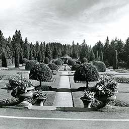 Manito Park's, Duncan Garden, Charles Libby 1900-1980, Manito Park's Duncan Garden some time  between 1940-1980 courtesy of Washington State Archives
