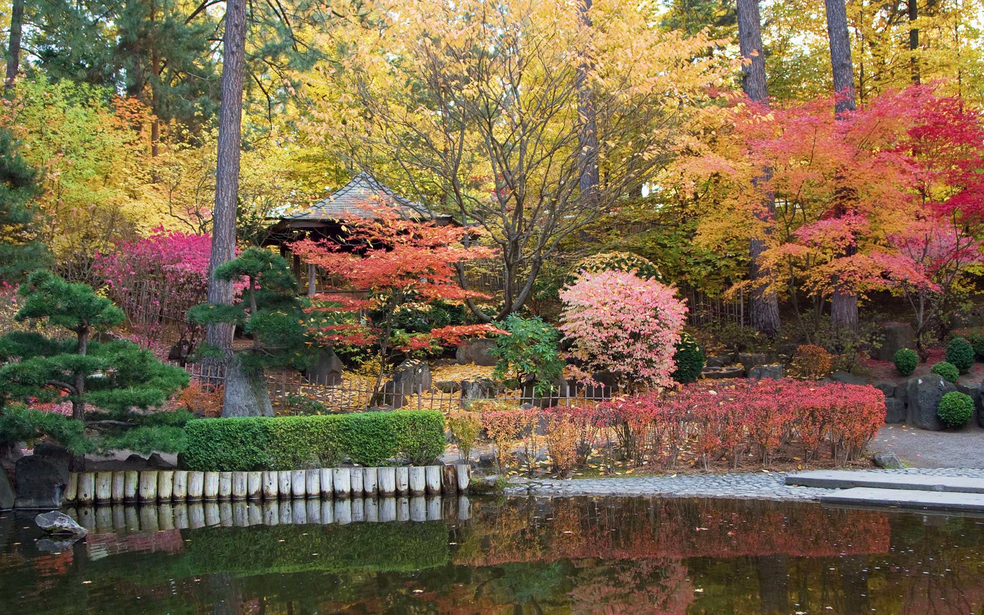 Nishinomiya Tsutakawa Japanese Garden - City of Spokane, Washington