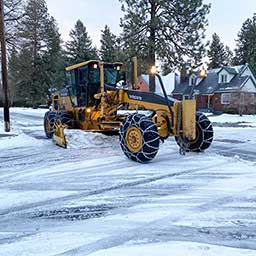 Snow Plow Truck with Gate