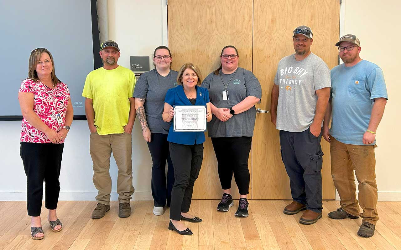Mayor Lisa Brown with Water Department and Utility Billing staff, Employees of the Quarter for Quarter 1, 2025